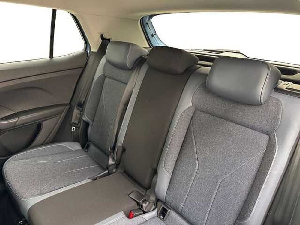 Volkswagen T-Cross nuova a Napoli (20)