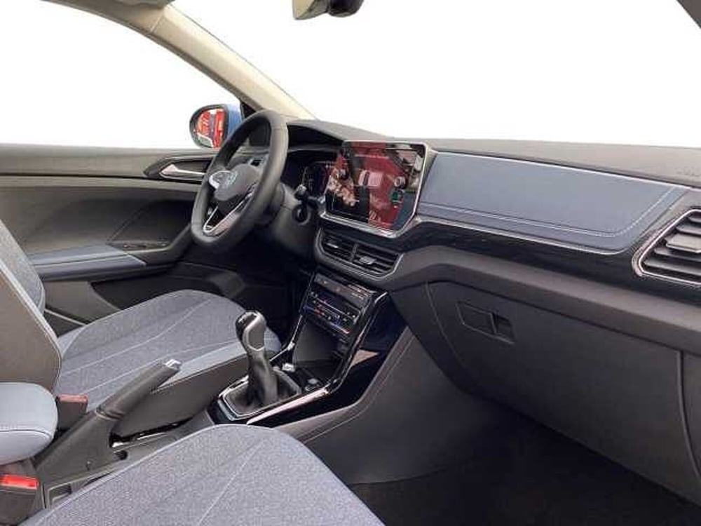 Volkswagen T-Cross nuova a Napoli (15)
