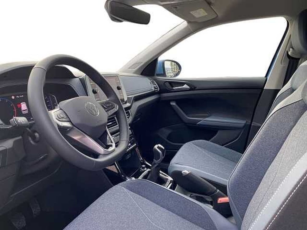 Volkswagen T-Cross nuova a Napoli (9)
