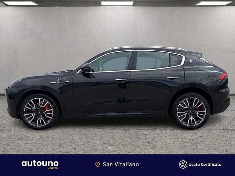 Maserati Grecale usata a Napoli (2)