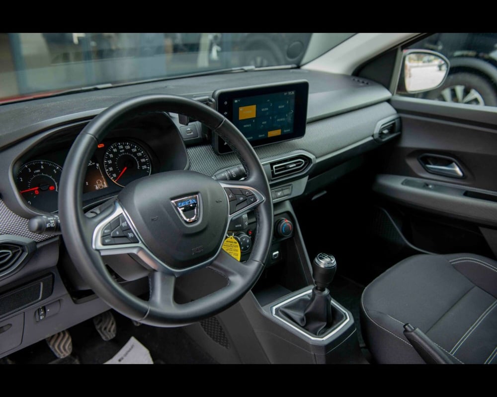 Dacia Sandero usata a Treviso (18)