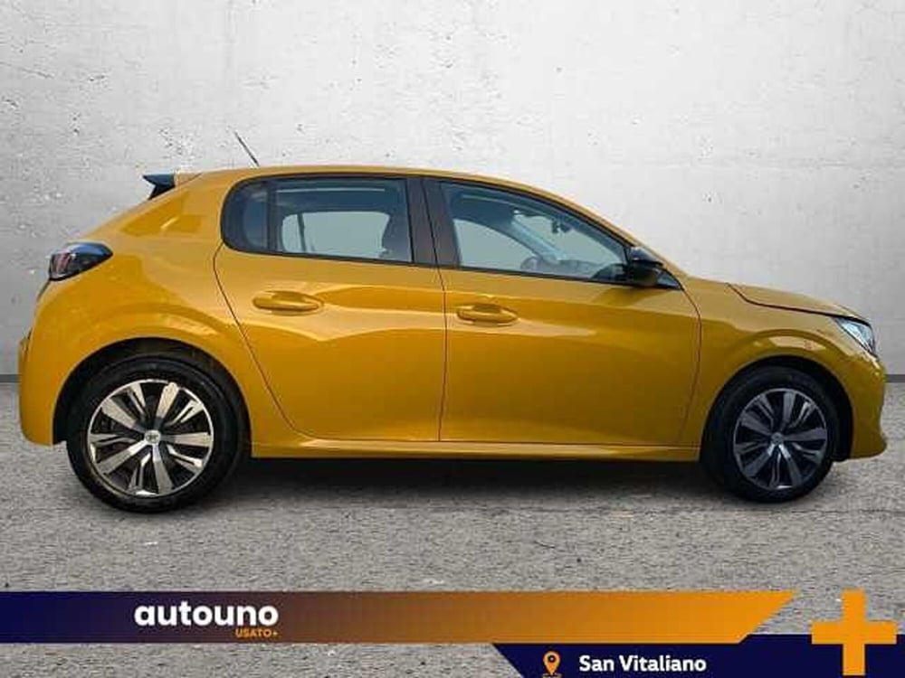 Peugeot 208 usata a Napoli (6)
