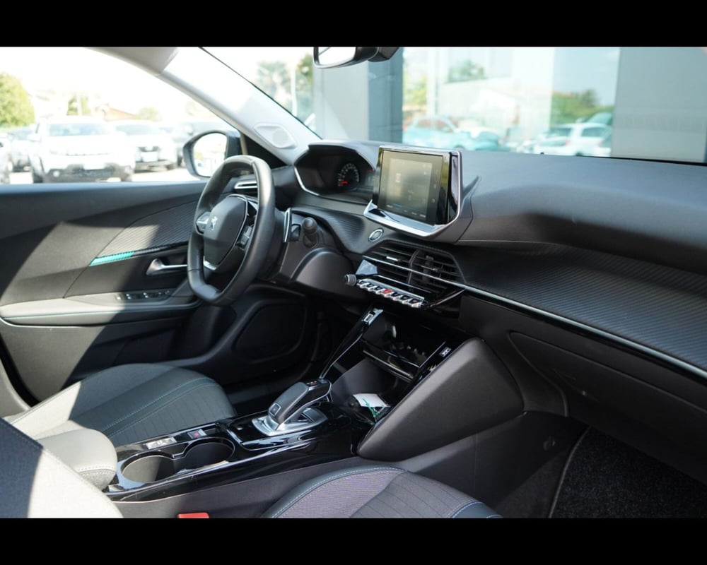 Peugeot 2008 usata a Venezia (13)