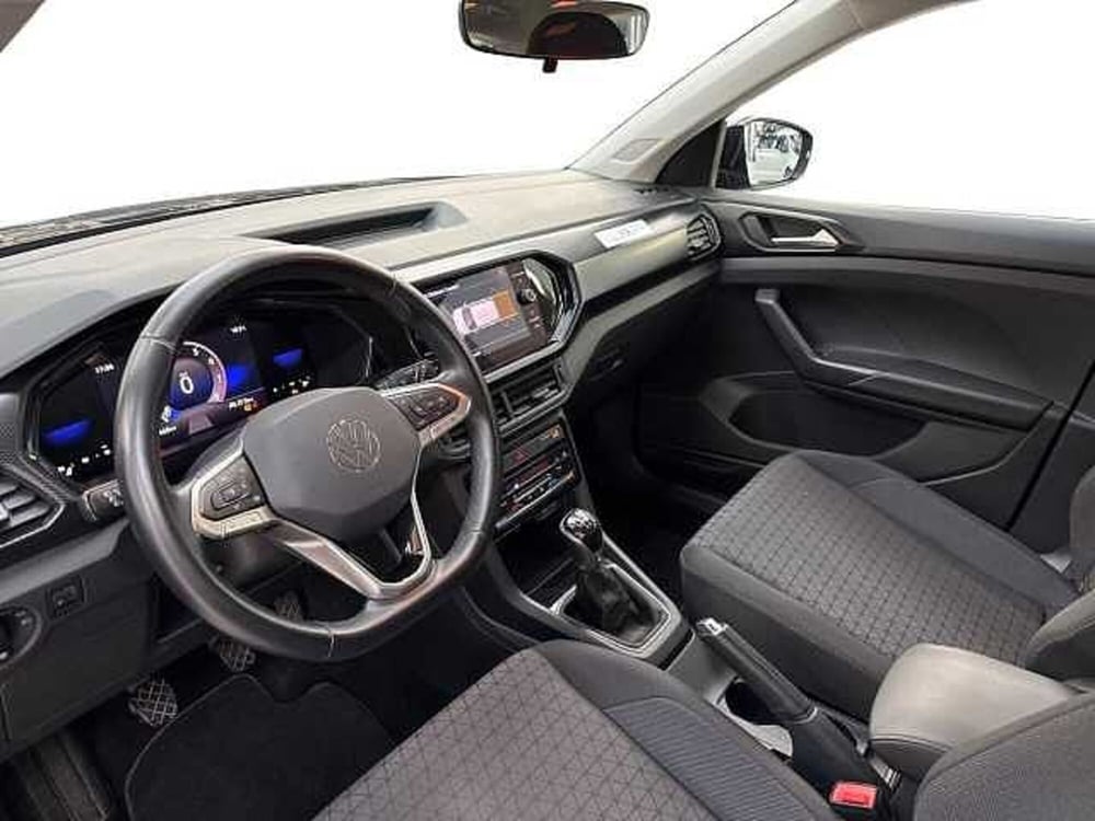 Volkswagen T-Cross usata a Napoli (12)