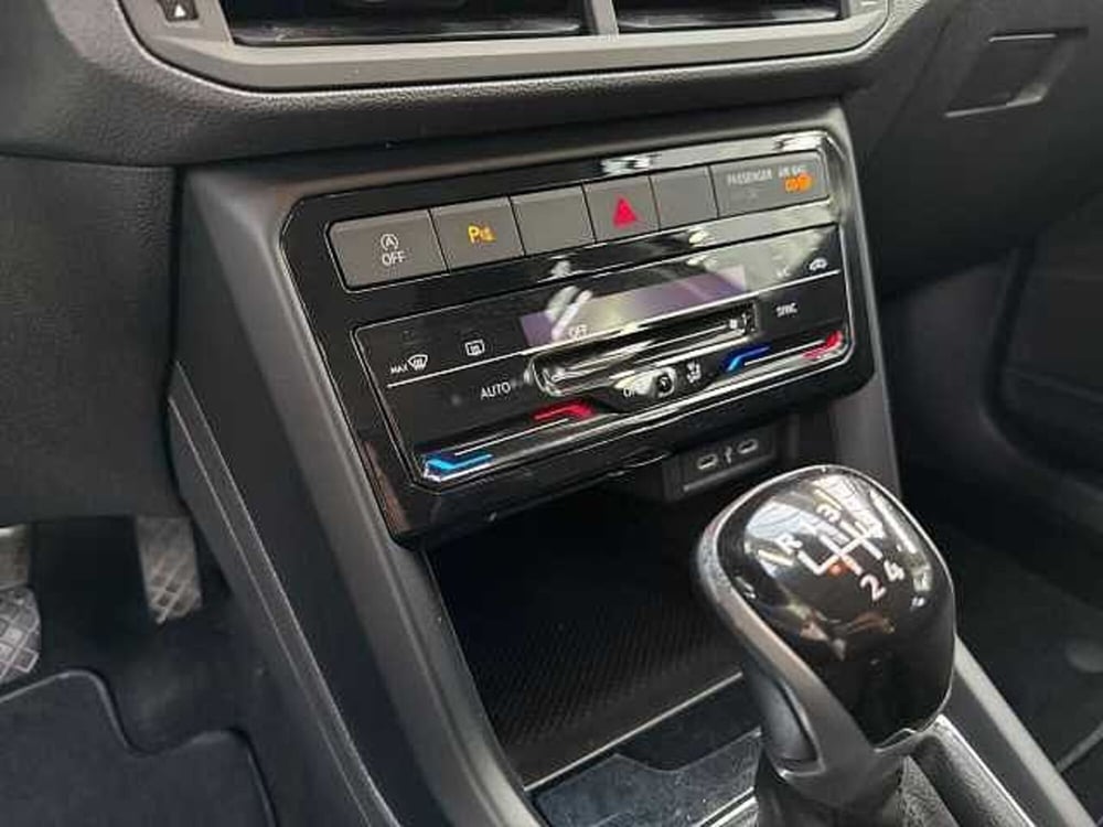 Volkswagen T-Cross usata a Napoli (20)