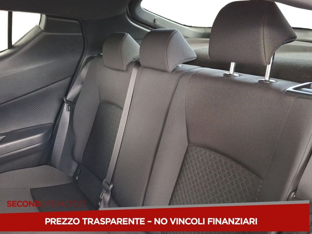 Toyota Toyota C-HR usata a Roma (2)