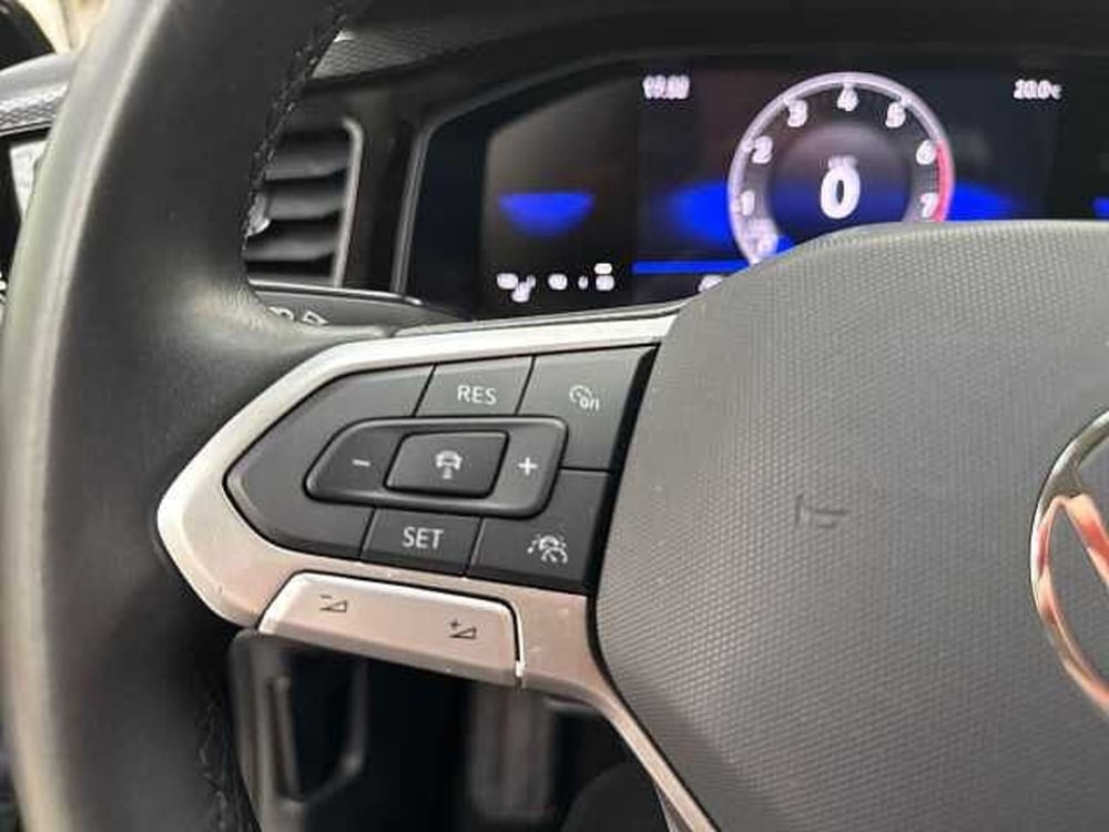 Volkswagen Taigo usata a Napoli (15)