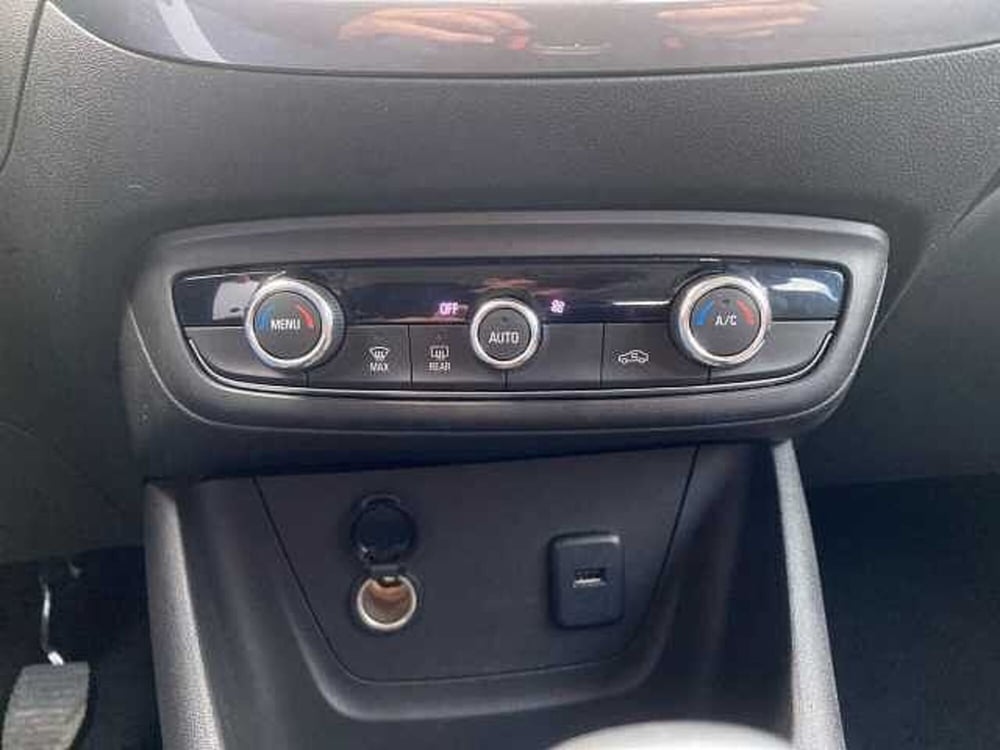 Opel Crossland usata a Napoli (16)