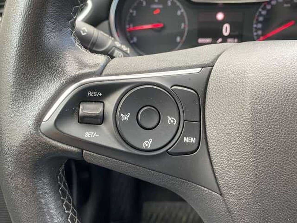 Opel Crossland usata a Napoli (20)