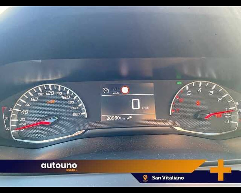 Peugeot 208 usata a Napoli (15)