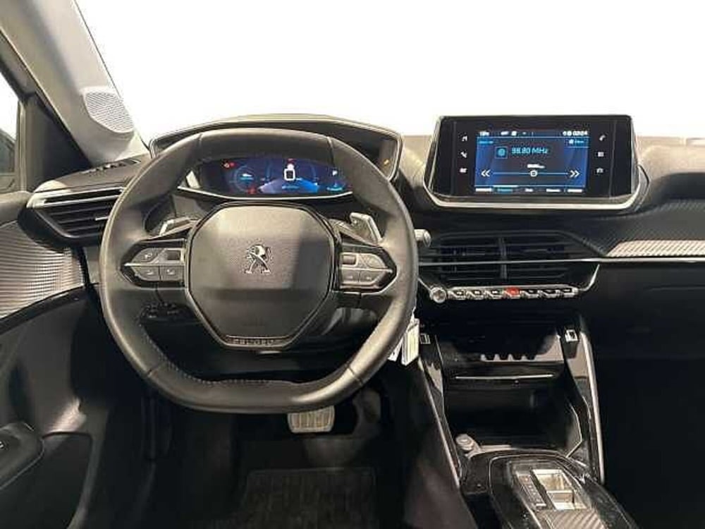 Peugeot 208 usata a Napoli (14)