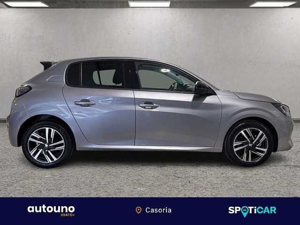 Peugeot 208 usata a Napoli (6)