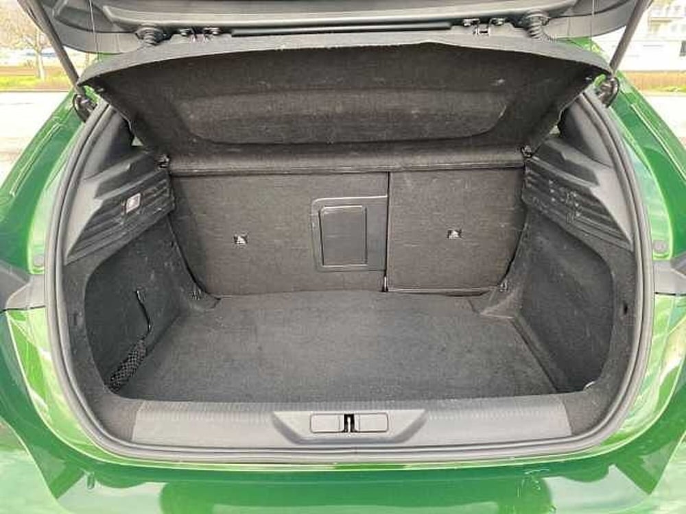 Peugeot 308 usata a Napoli (17)