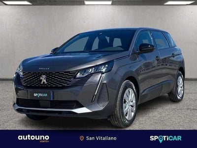 Peugeot 5008 1.2 puretech t Active Pack s&amp;s 130cv del 2023 usata a Casoria