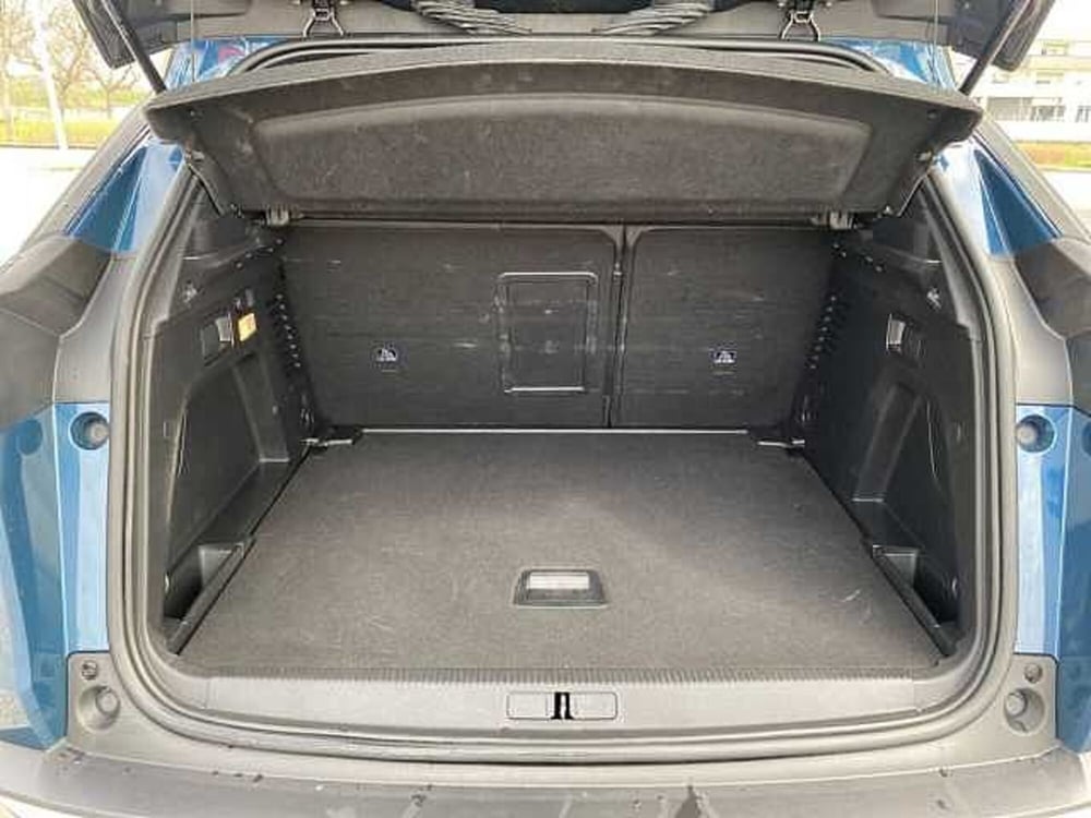Peugeot 3008 usata a Napoli (17)