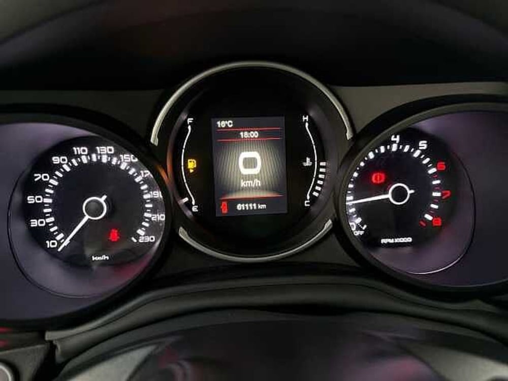 Fiat 500L usata a Napoli (11)