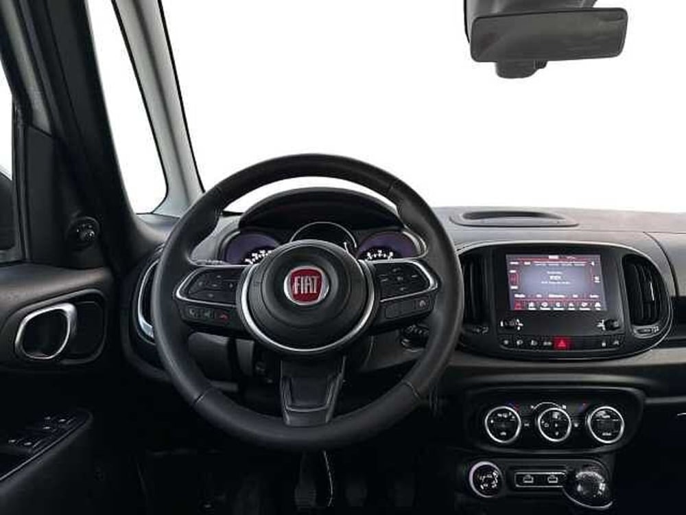Fiat 500L usata a Napoli (15)