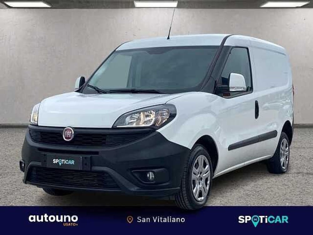 Fiat Doblò Furgone usata a Napoli