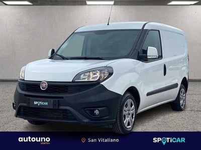 Fiat Dobl&ograve; Furgone cargo 1.3 mjt 95cv CH1 Lounge S&amp;S del 2019 usata a Casoria