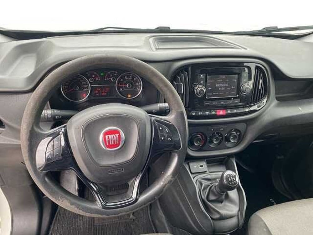 Fiat Doblò Furgone usata a Napoli (14)