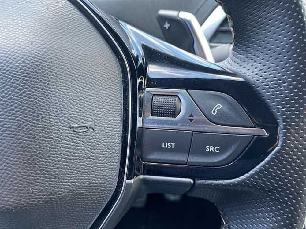 Peugeot 3008 usata a Napoli (17)