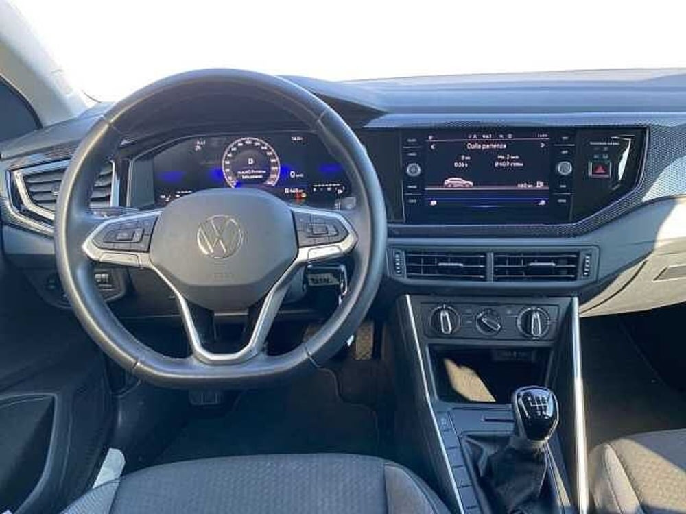 Volkswagen Taigo usata a Napoli (10)