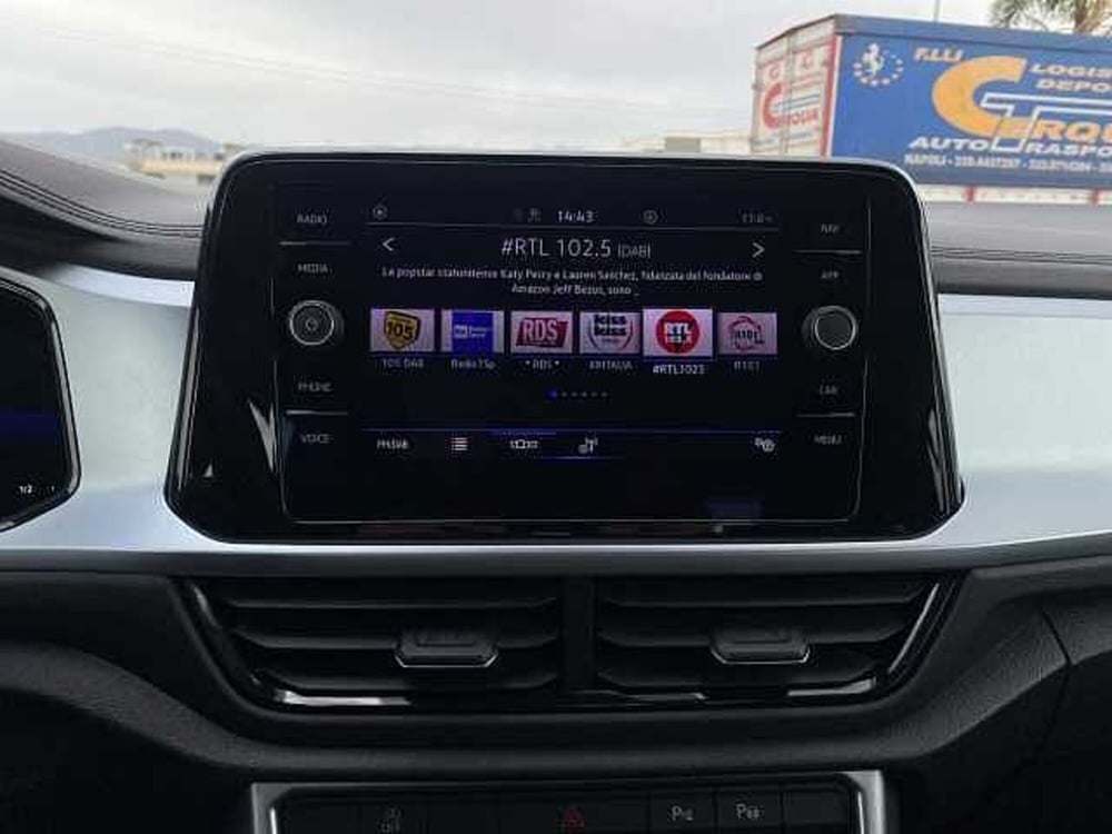 Volkswagen T-Roc usata a Napoli (19)