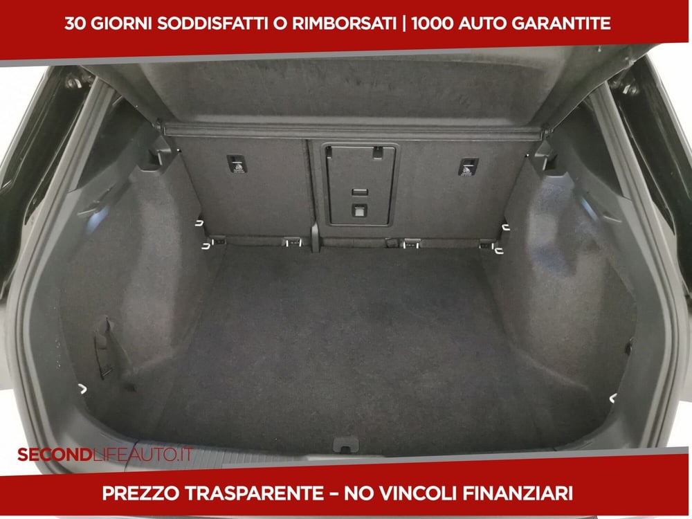 Volkswagen ID.4 usata a Chieti (8)