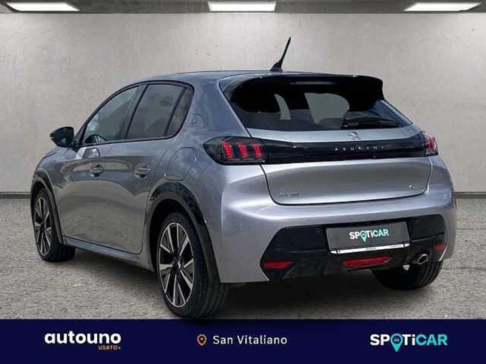 Peugeot 208 usata a Napoli (3)