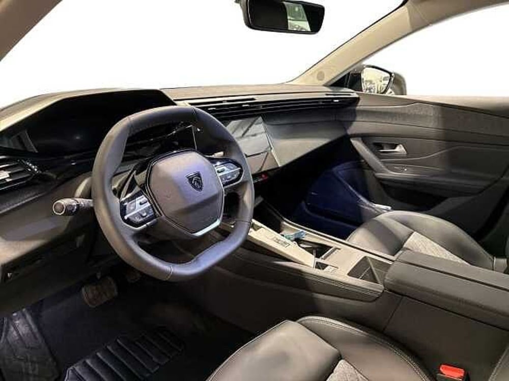 Peugeot 408 nuova a Napoli (11)