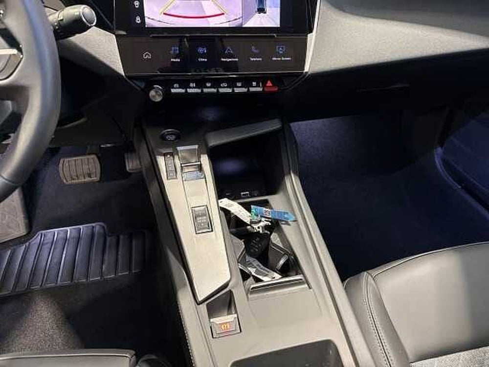 Peugeot 408 nuova a Napoli (19)