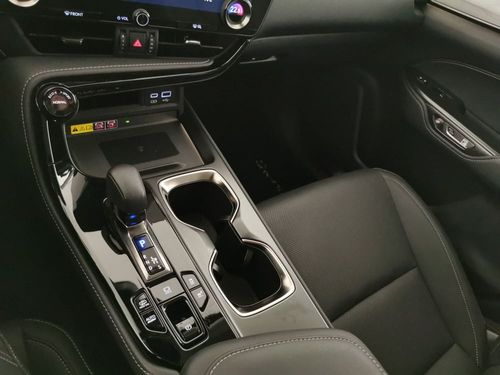 Lexus NX usata a Chieti (15)