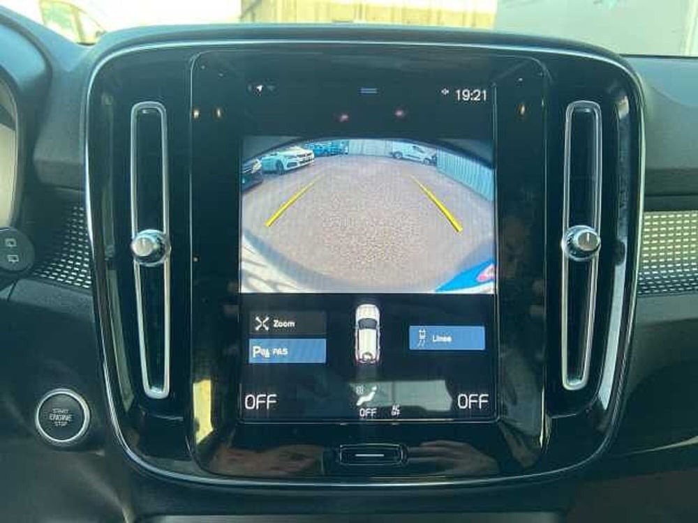 Volvo XC40 usata a Siena (11)