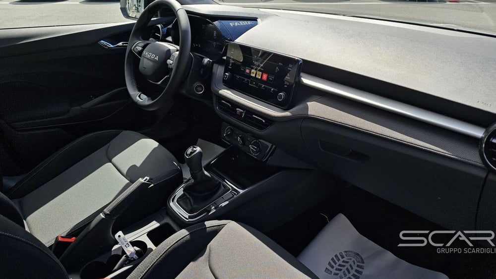Skoda Fabia nuova a Livorno (17)