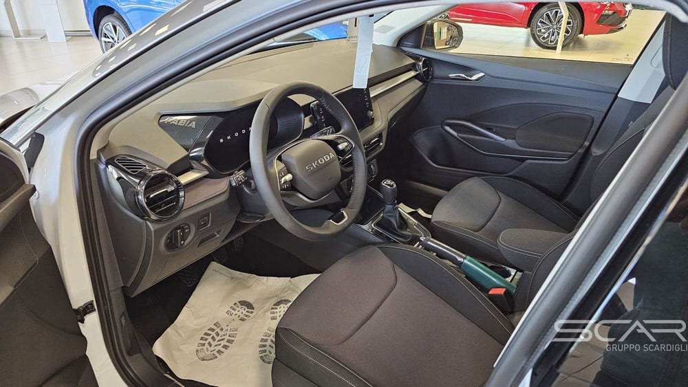 Skoda Fabia nuova a Livorno (13)