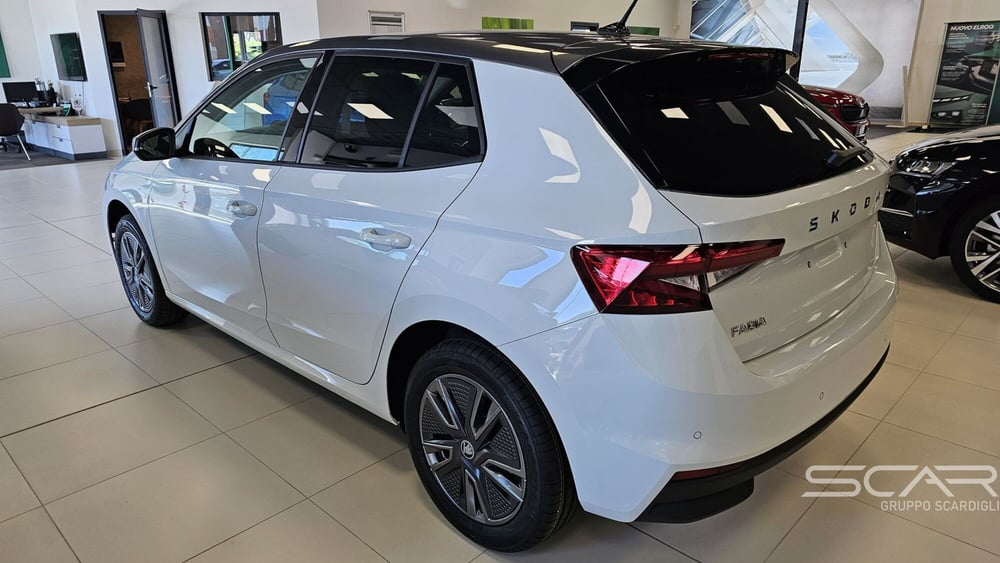 Skoda Fabia nuova a Livorno (7)