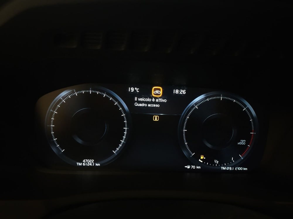 Volvo XC90 usata a Reggio Emilia (13)