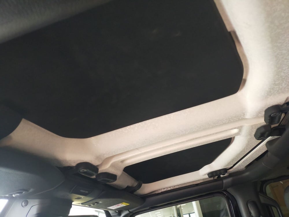Jeep Wrangler Unlimited usata a Reggio Emilia (16)