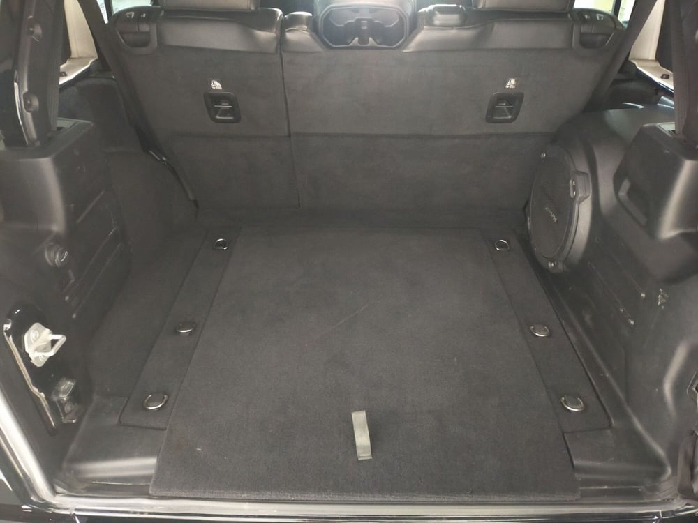Jeep Wrangler Unlimited usata a Reggio Emilia (6)