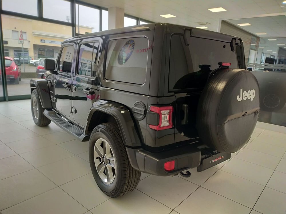 Jeep Wrangler Unlimited usata a Reggio Emilia (7)
