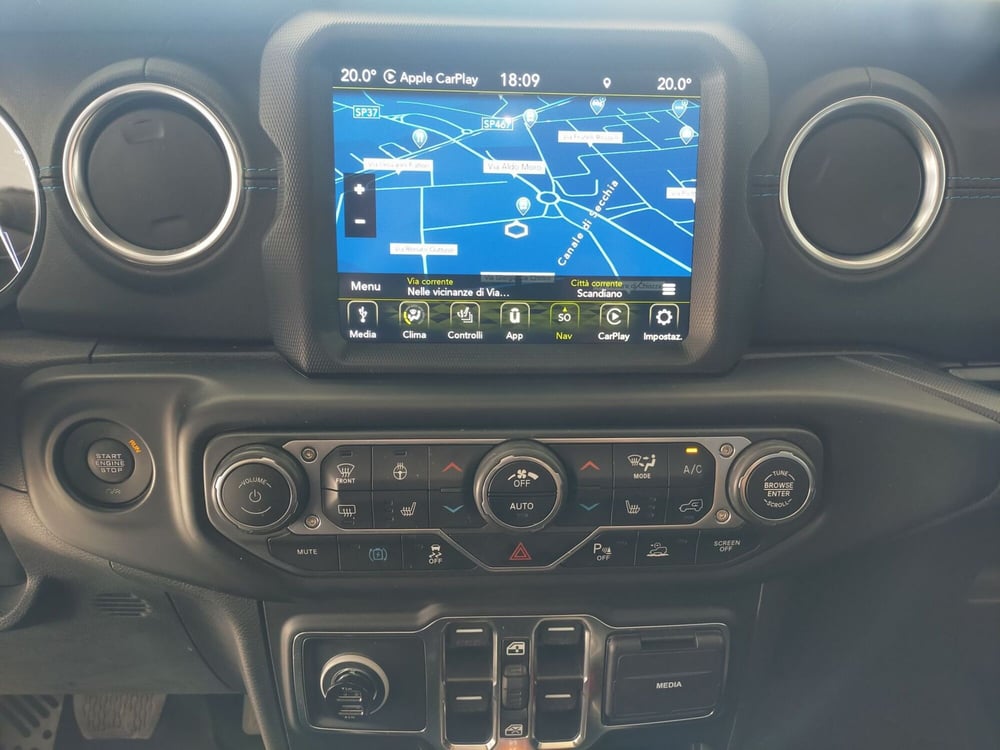 Jeep Wrangler Unlimited usata a Reggio Emilia (14)