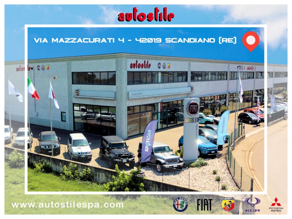 Jeep Wrangler Unlimited usata a Reggio Emilia (16)