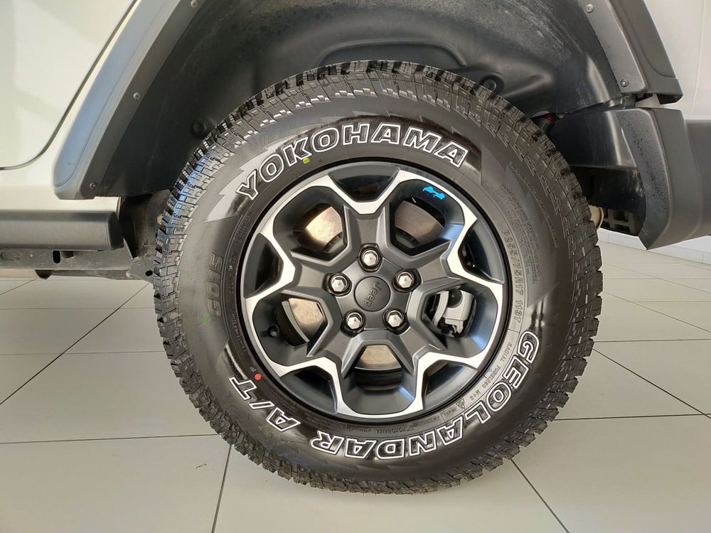 Jeep Wrangler Unlimited usata a Reggio Emilia (7)