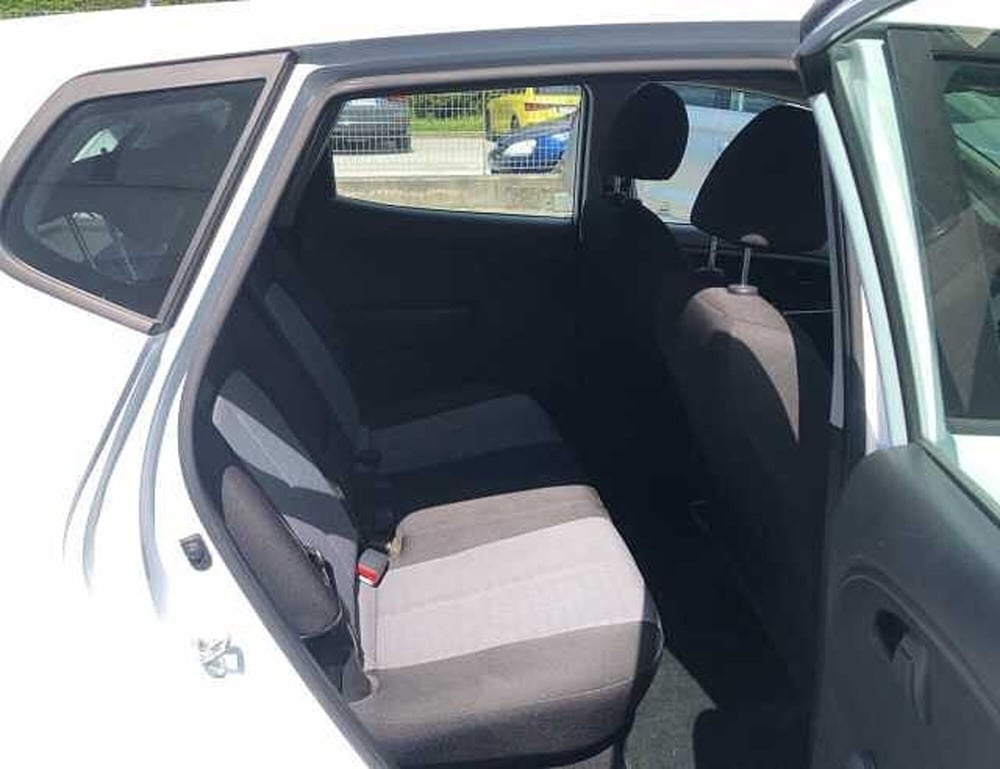 Kia Venga usata a Lucca (7)