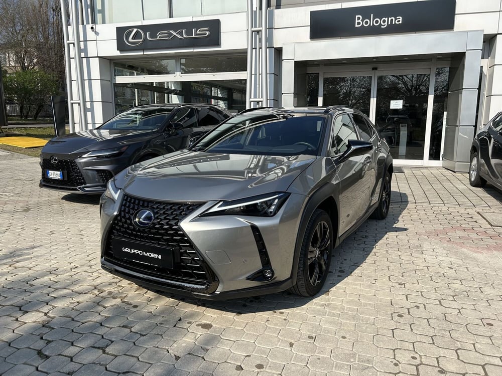 Lexus UX usata a Bologna