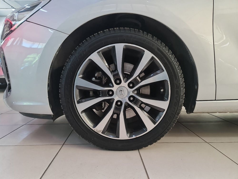 Hyundai i30 usata a Bologna (7)