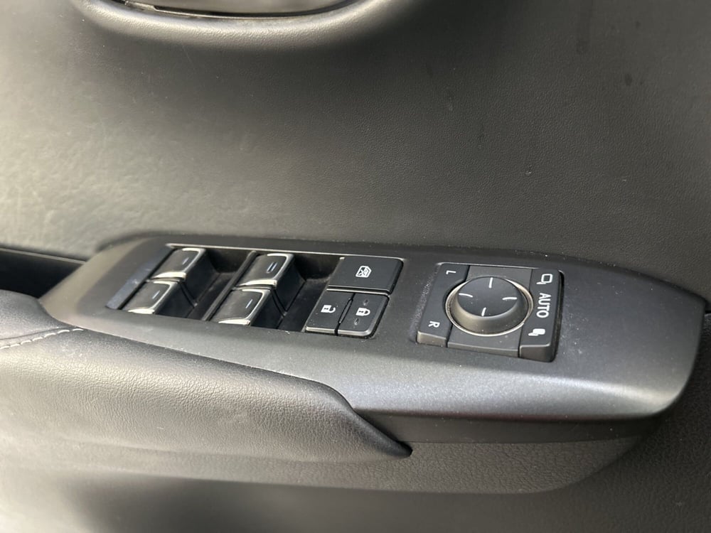 Lexus NX usata a Bologna (18)