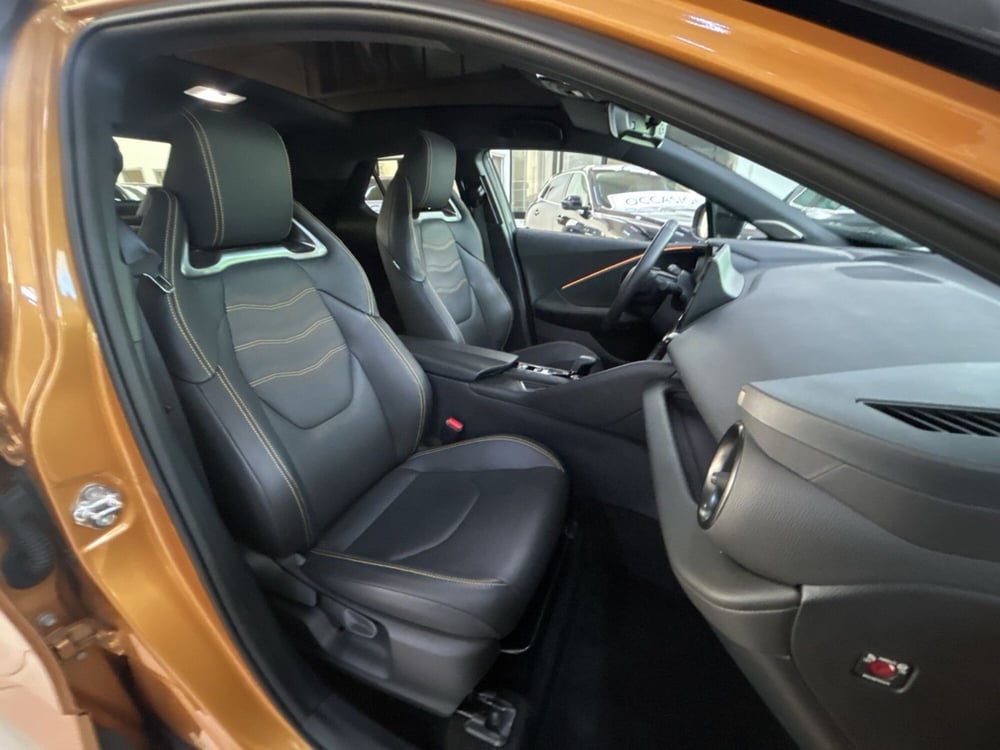 Toyota Toyota C-HR usata a Bologna (12)