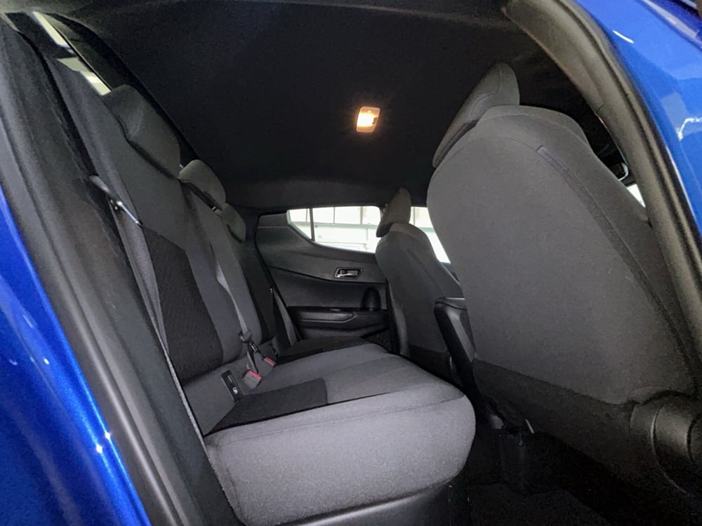 Toyota Toyota C-HR usata a Bologna (11)
