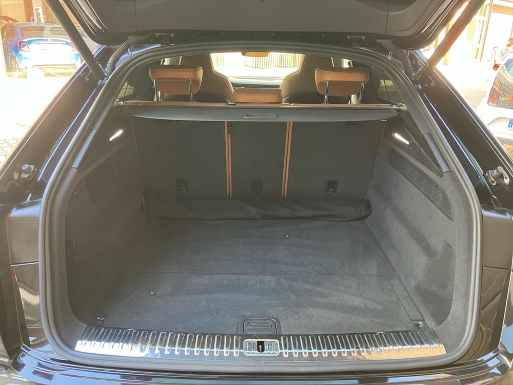 Audi RS Q8 usata a Bologna (10)